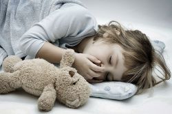 почему ребенок храпит когда спит