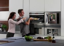 как выбрать телевизор на кухню