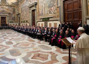 Выступление Папы перед дипломатами