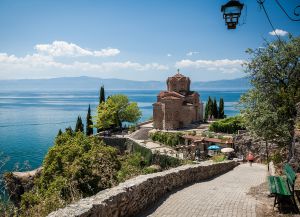 Церковь св. Иоанна Богослова и Охридское озеро