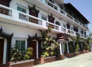Mandalay White House Hotel