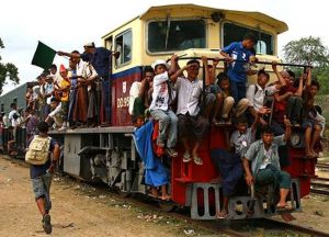 Поезда в Мьянме