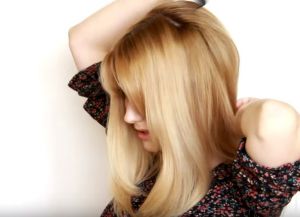 как сделать красивую укладку на средние волосы 3