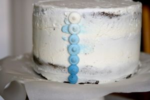 Как украсить бока торта кремом 1