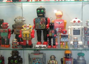 Игрушки-роботы