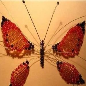 как сделать бабочку из бисера7