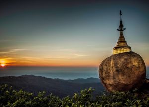 Пагода Чайттийо на закате