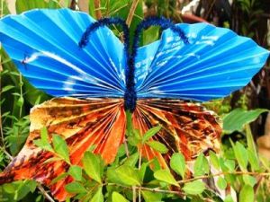 Бабочки из гофрированной бумаги16