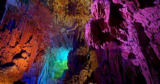 25 самых удивительных пещер в мире