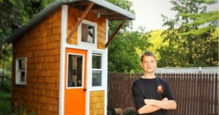 13-летний подросток построил мини-дом, чем удивил даже взрослых