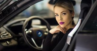 5 важных опций, которые должны быть в автомобилях для женщин