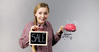 Правила поведения во время ценопада: 5 мифов о распродажах