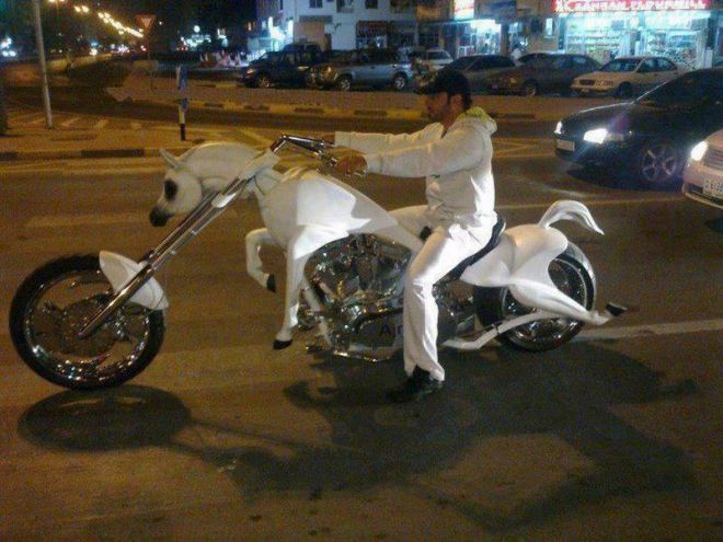 Мотоцикл в виде коня