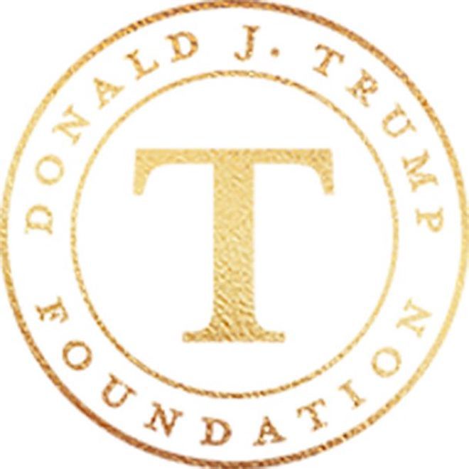 Логотип фонда Трампа