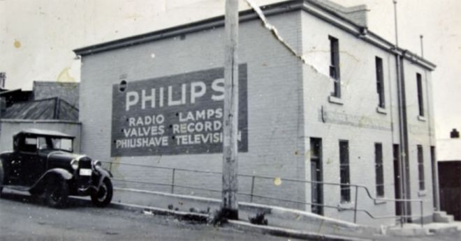 Philips & Co