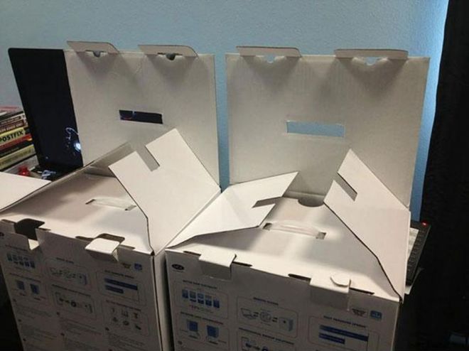 Две коробки