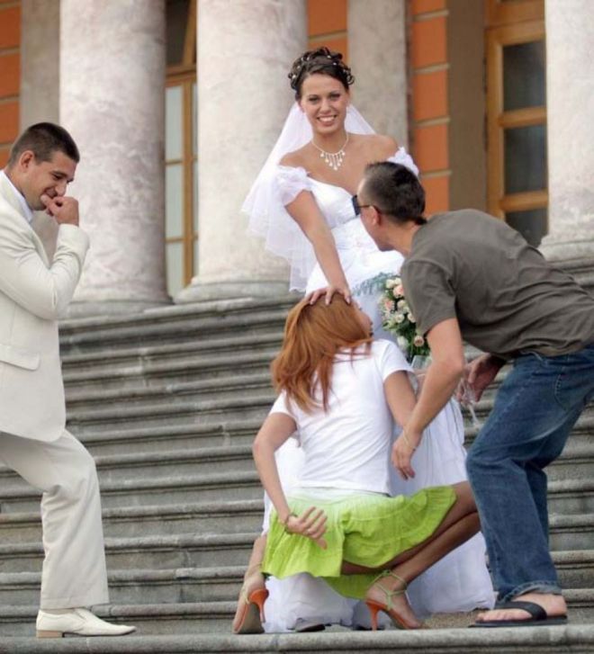 Русскую свадьбу умом не понять: 25 «угарных» фотографий  23chto_proishodit