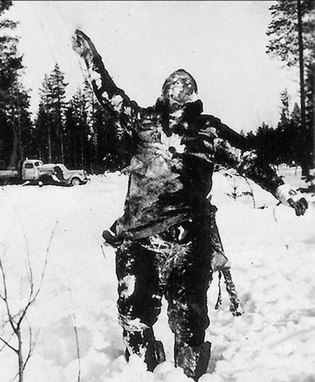 Замороженный советский солдат