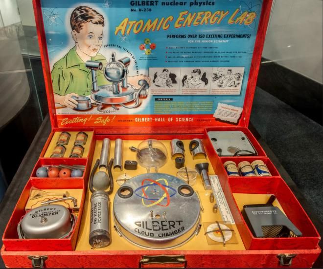 Радиоактивные игрушки