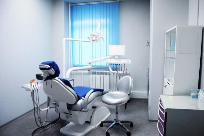 Регулярно посещайте кабинет стоматолога