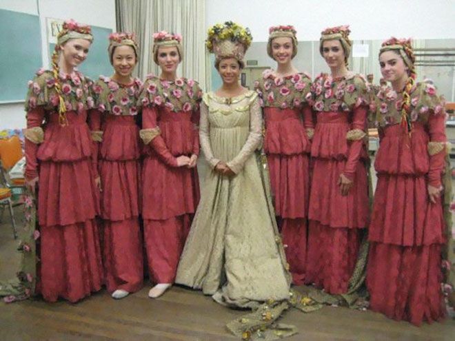 Цветочные свадебные наряды
