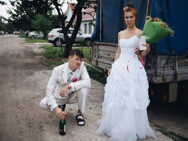 Русскую свадьбу умом не понять: 25 «угарных» фотографий  9chto_nas_napryagaet