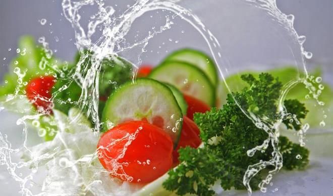 Фрукты и овощи с высоким содержанием воды