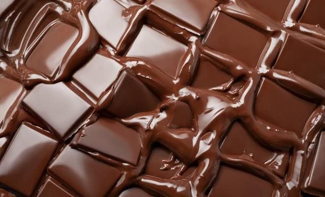 Шоколад предупреждает атеросклероз