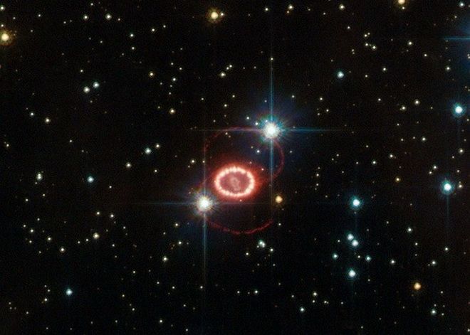 Взрыв сверхмассивной звезды
