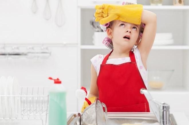 Дети просто не любят работу по дому
