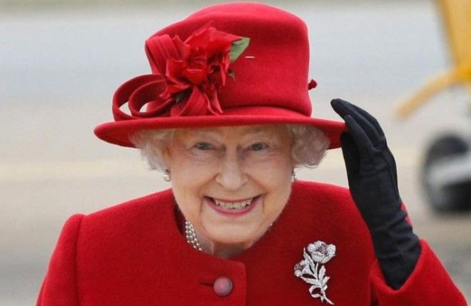 королева не имеет права отмечать свой день рождения по календарю