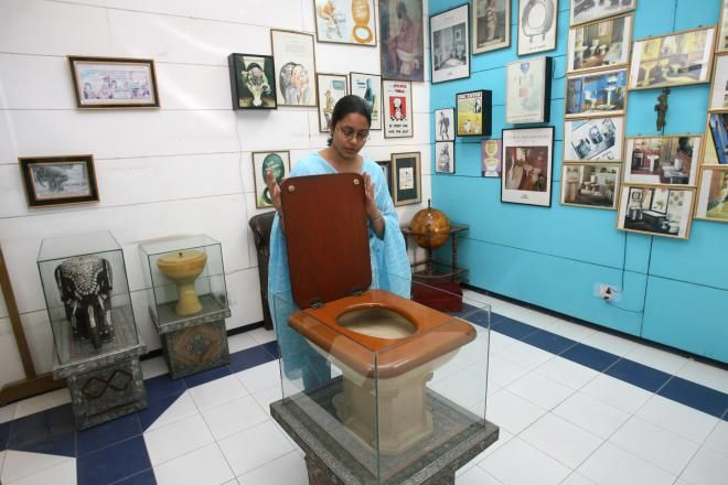 Сулабский международный музей туалетов