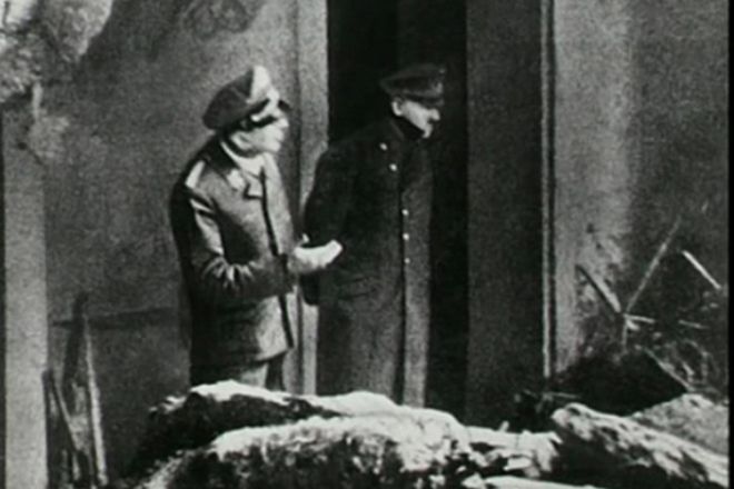 Последний прижизненный снимок Гитлера 30 апреля 1945 года