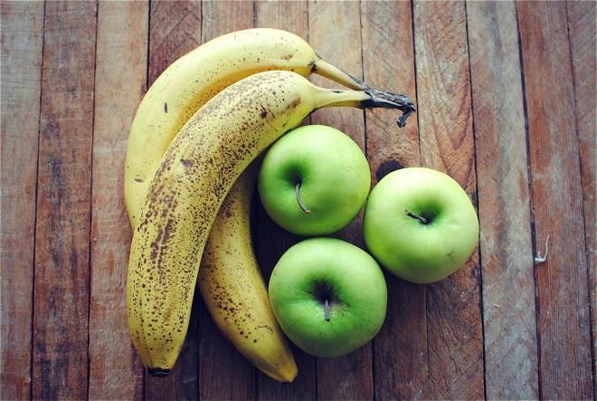 Яблоки и бананы