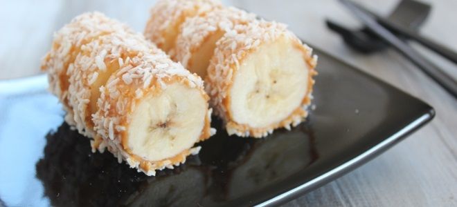 Бананово-кокосовый рулет