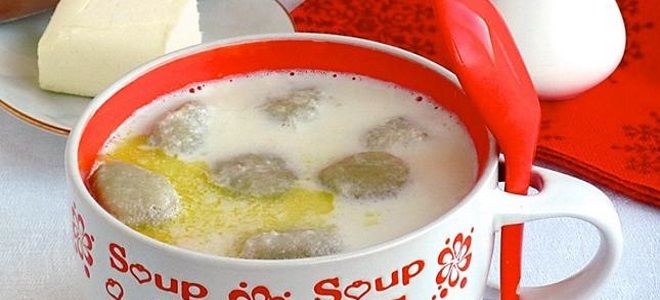 молочный суп с клецками