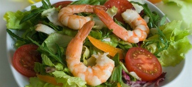 простой салат с морепродуктами
