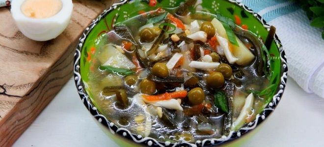 Суп из маринованной морской капусты