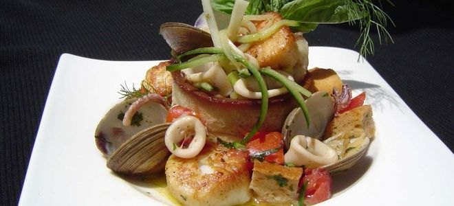 теплый салат с морепродуктами рецепт