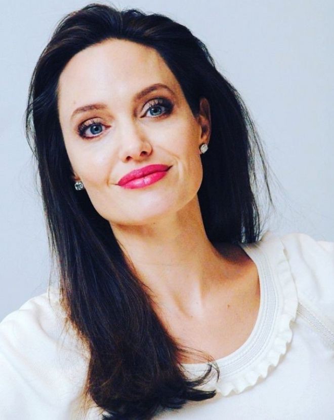 Анджелина Джоли испытывает серьезные финансовые проблемы