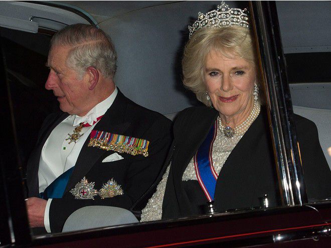 Принц Чарльз хочет чтоб его жена стала королевой