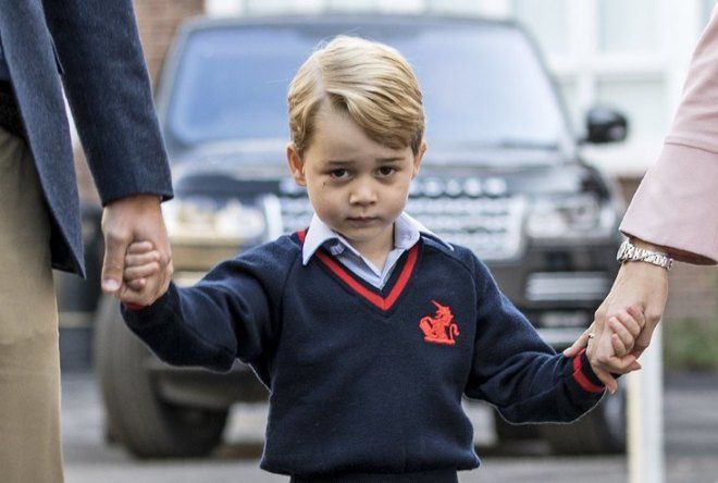 Родители других учеников просят отчислить принца Джорджа из школы
