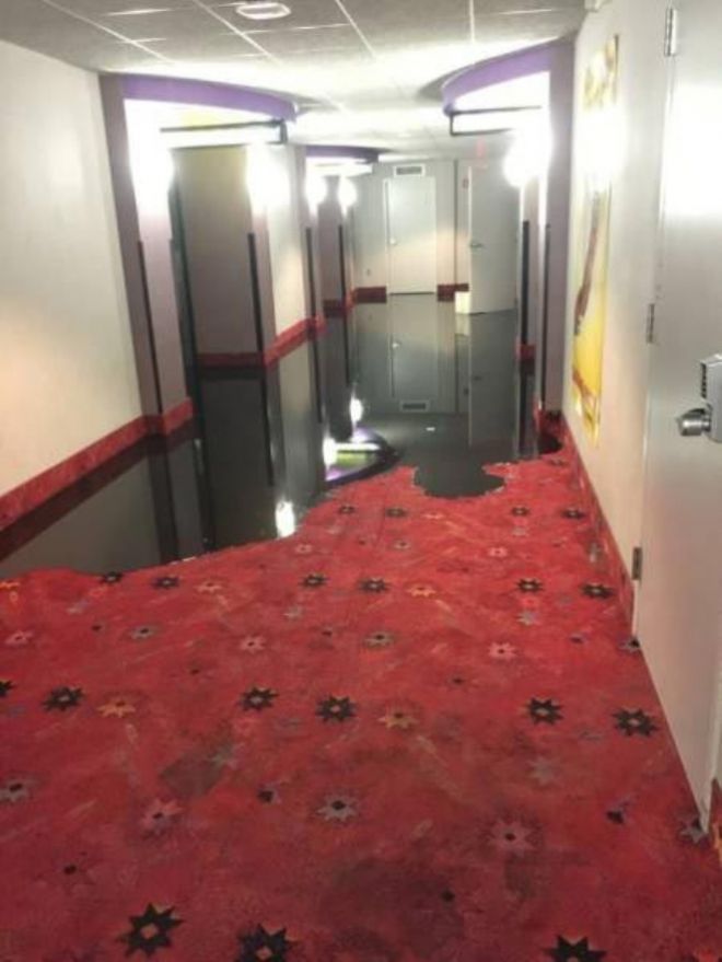 Потоп в отеле