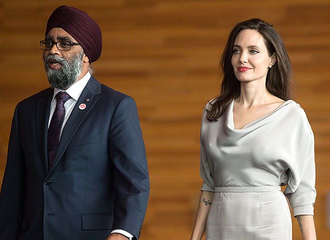 Министр обороны Канады Харджит Сингх Саджан и Анджелина Джоли
