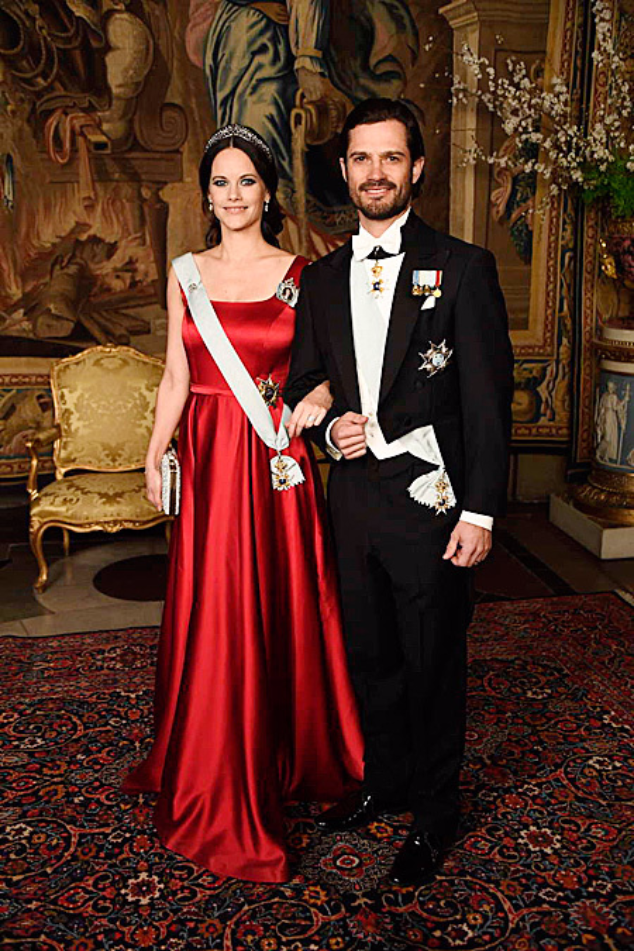 Карл Филипп и София пришли торжественный ужин в Королевском дворце Стокгольма