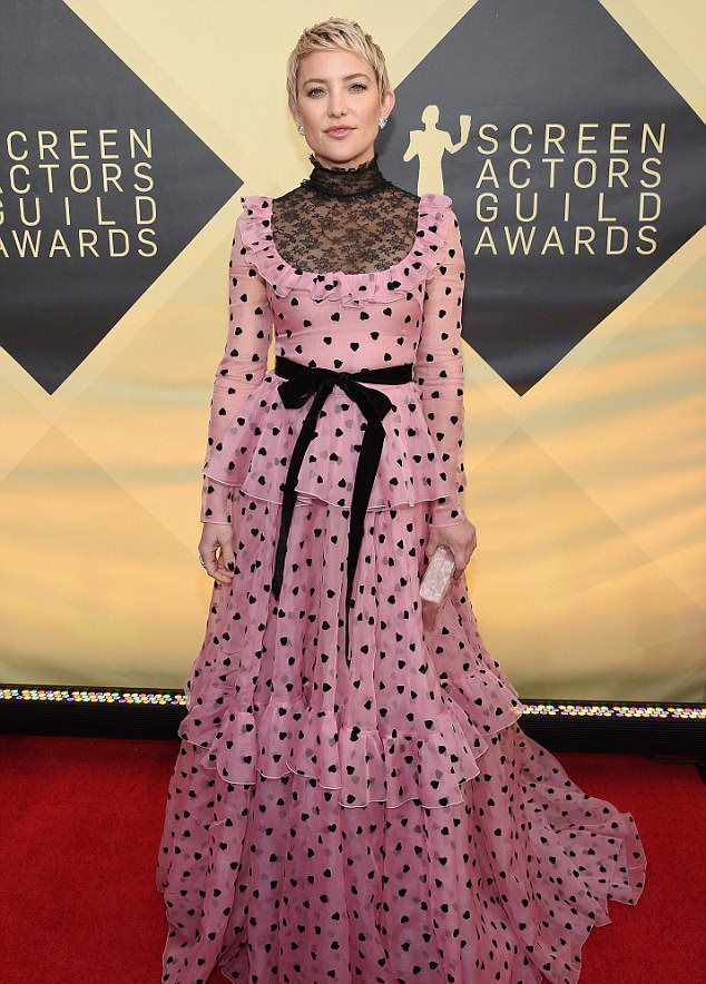 Кейт Хадсон в воскресенье вечером на SAG Awards в Лос-Анджелесе