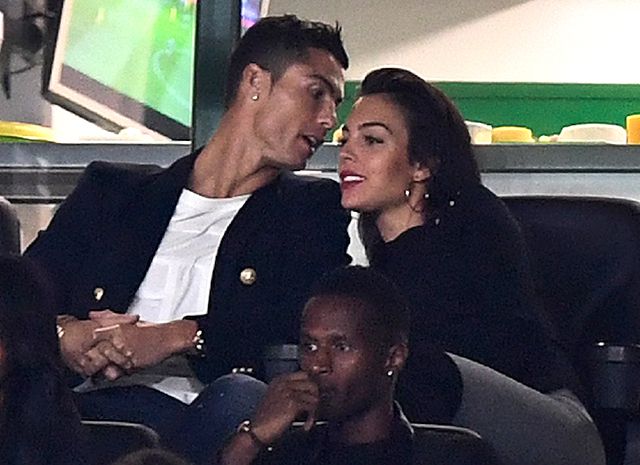 Криштиану Роналду и Джорджина Родригес посетили футбольный матч в Лиссабоне