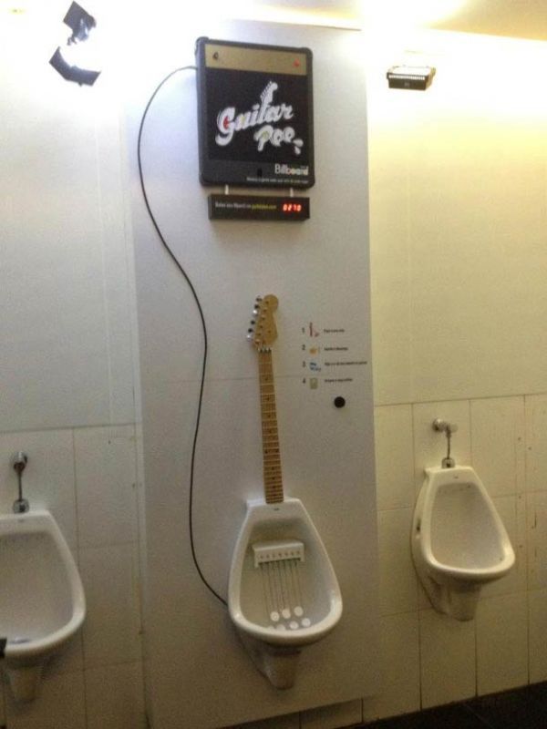 Музыкальный туалет