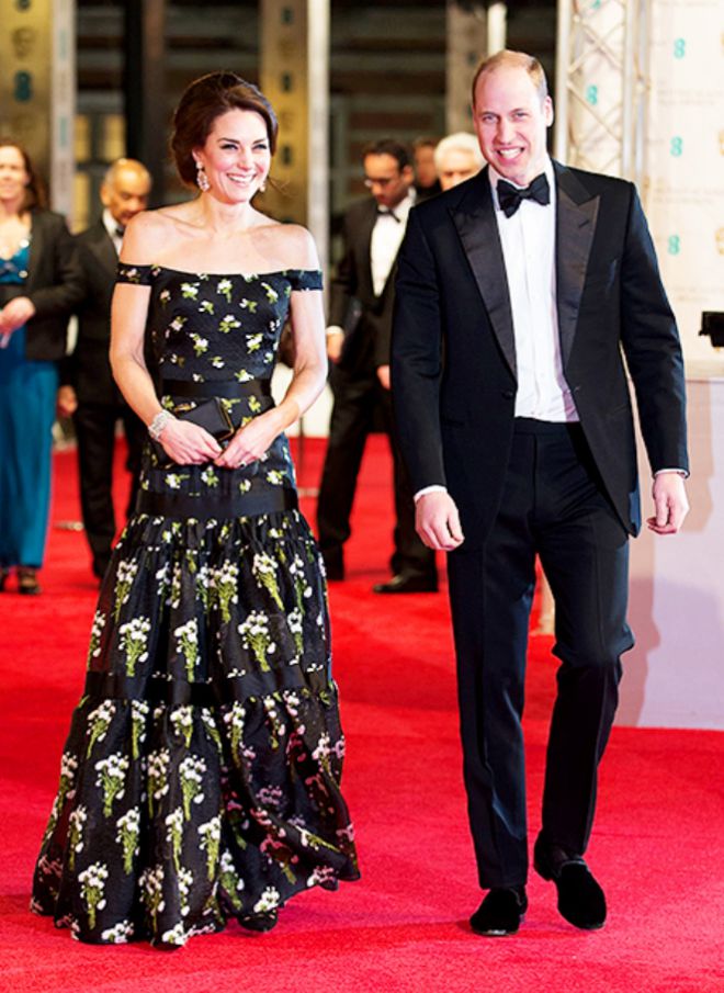 Кейт продемонстрировала платье от Alexander McQueen