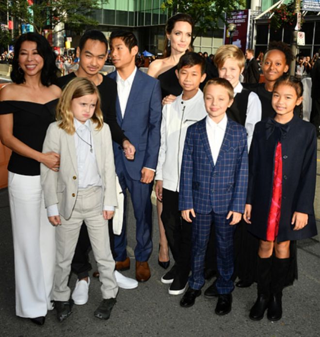 Таким составом Джоли представила свой фильм на фестивале в Торонто